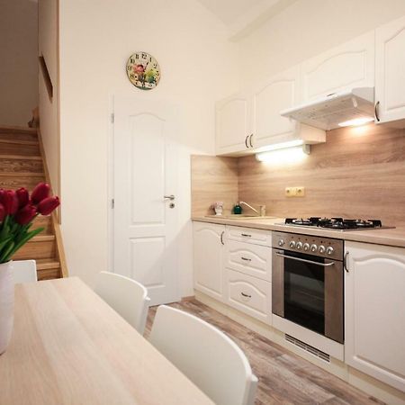 Family Duplex On Wenceslas Square Appartement Praag Buitenkant foto
